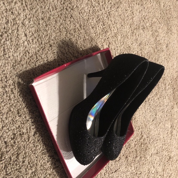 Shoes - Glittery high heels